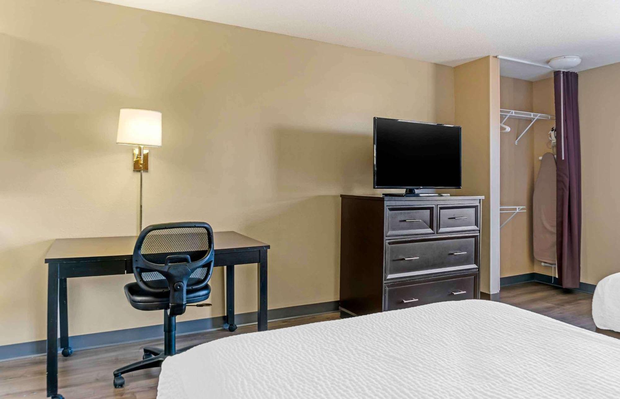 Extended America Select - Grand Rapids - Hotel Kentwood